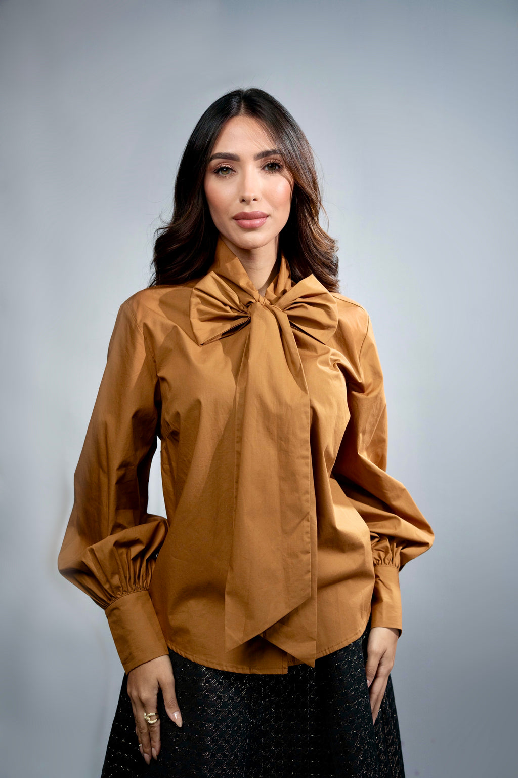 Covenant Front-Tie Blouse - Caramelo 3