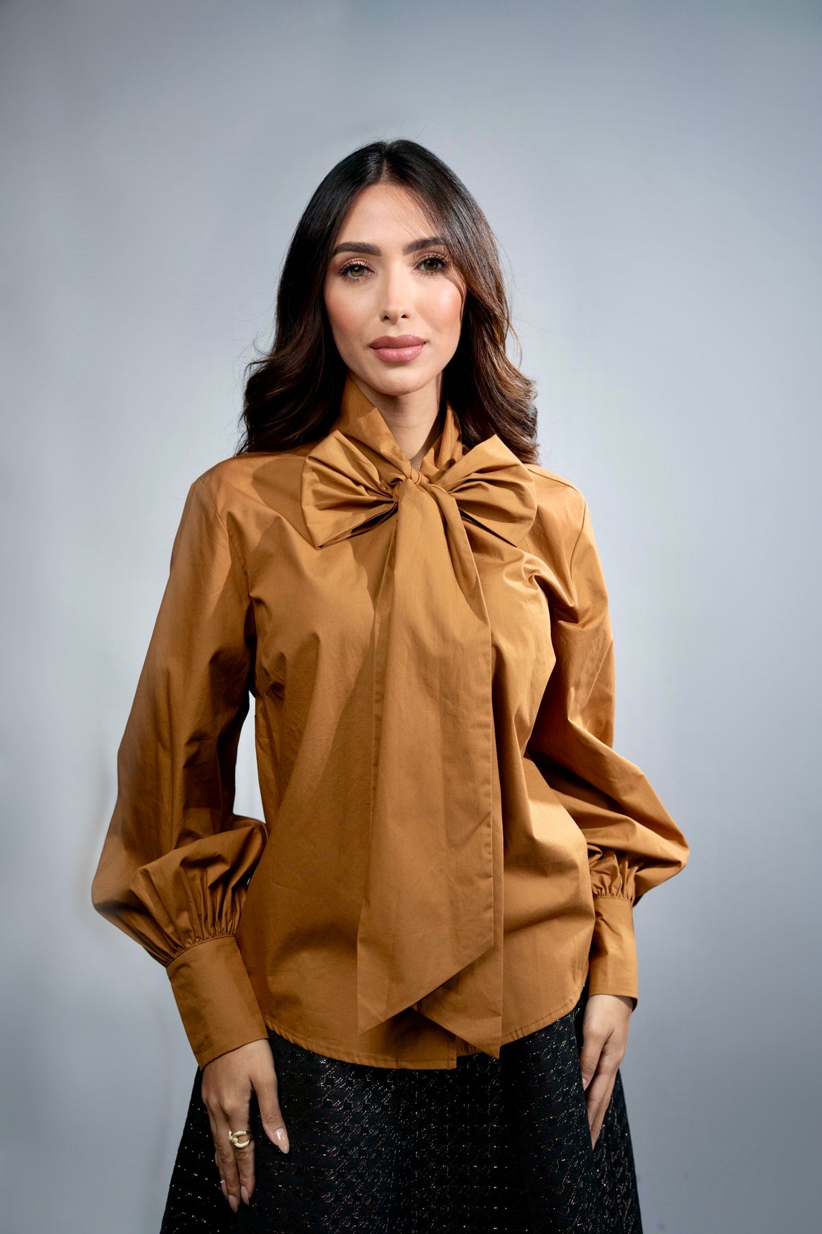 Covenant Front-Tie Blouse - Caramelo 3