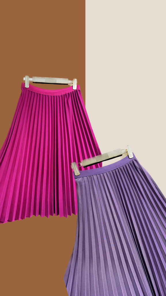 Pleated skirt