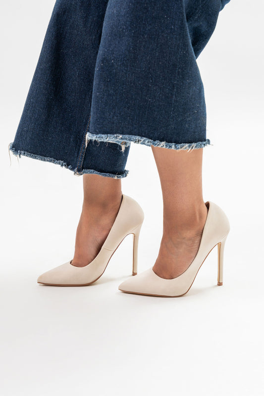 Suede Pumps 1